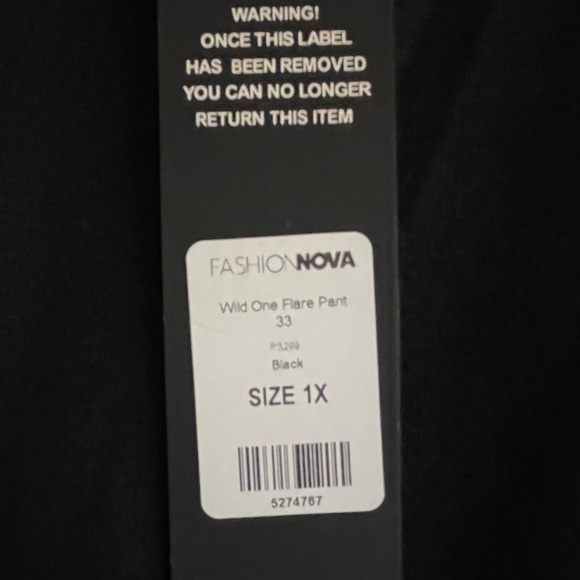 NWT Fashion Nova beautiful black faux snakeskin bell bottom pants - Picture 7 of 12